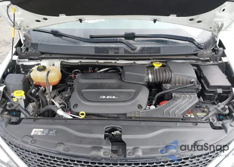 2017 Chrysler Pacifica Touring-L Plus из США, поврежденный, VIN 2C4RC1EG4HR652969